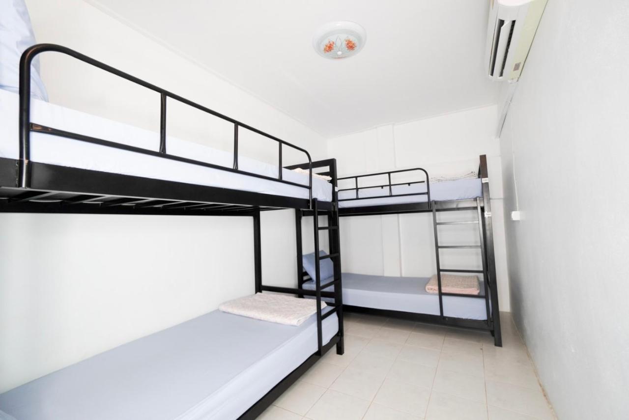 One Trinity Hostel Пханган Экстерьер фото
