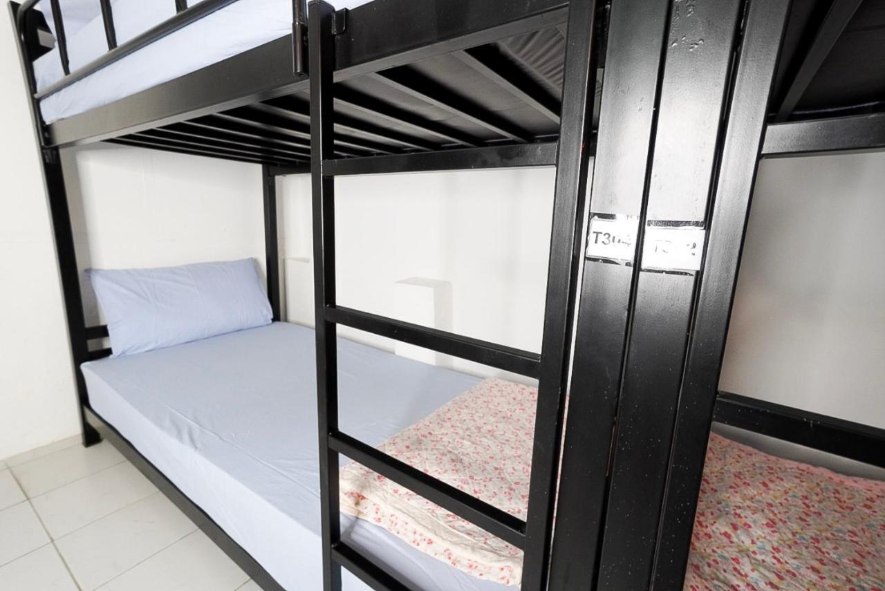 One Trinity Hostel Пханган Экстерьер фото